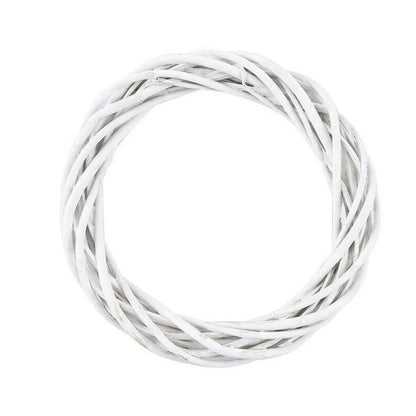 White Wonder | Luxury Rattan Wreath for Christmas 4