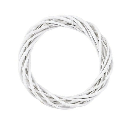 White Wonder | Luxury Rattan Wreath for Christmas 5