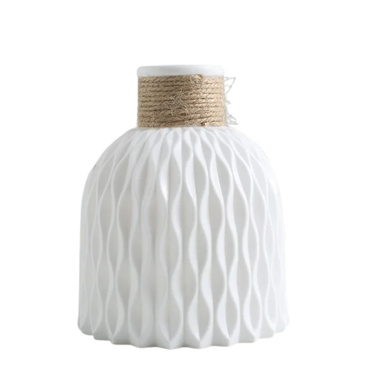 Elegant Vase Decor - Fesara