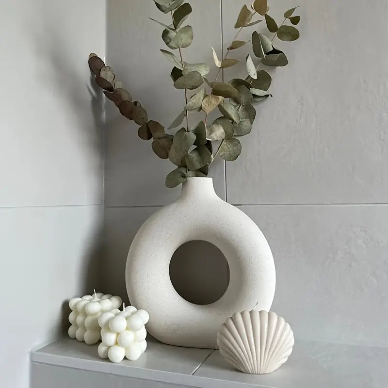 Beautiful Clear Glass Decorative Vase