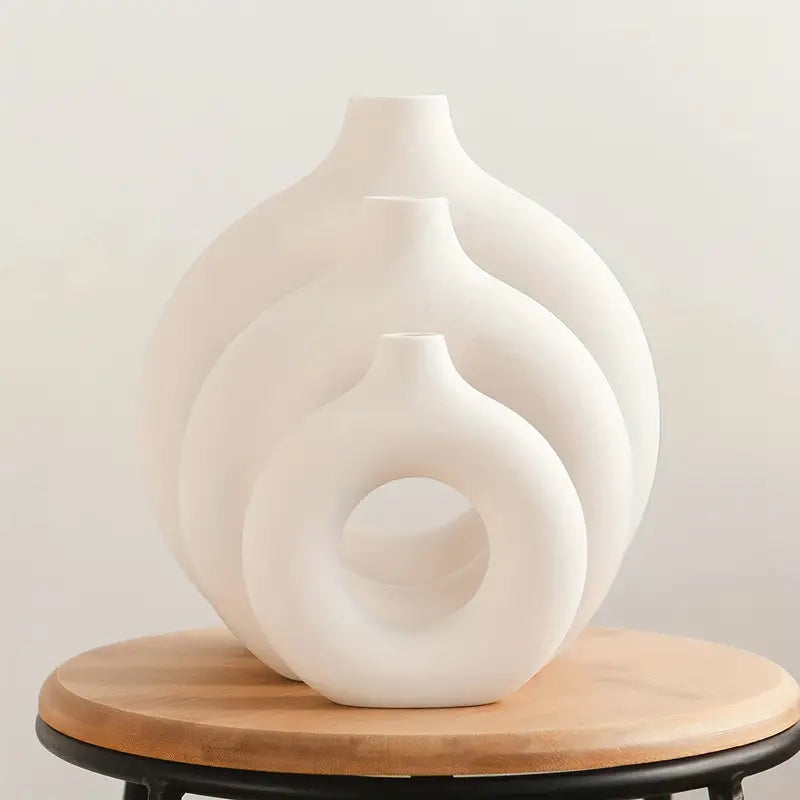 Beautiful Clear Glass Decorative Vase