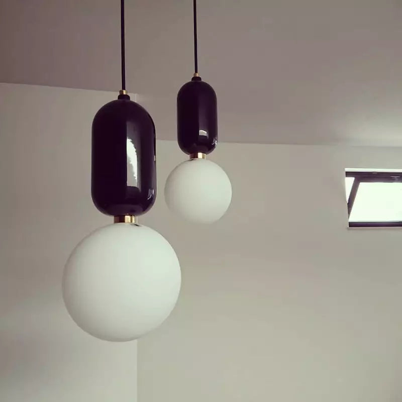 Elegant Glass Globe Pendant Lamp