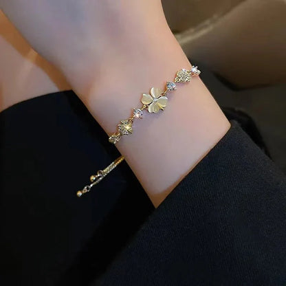 Delicate Green Clover Charm Bracelet