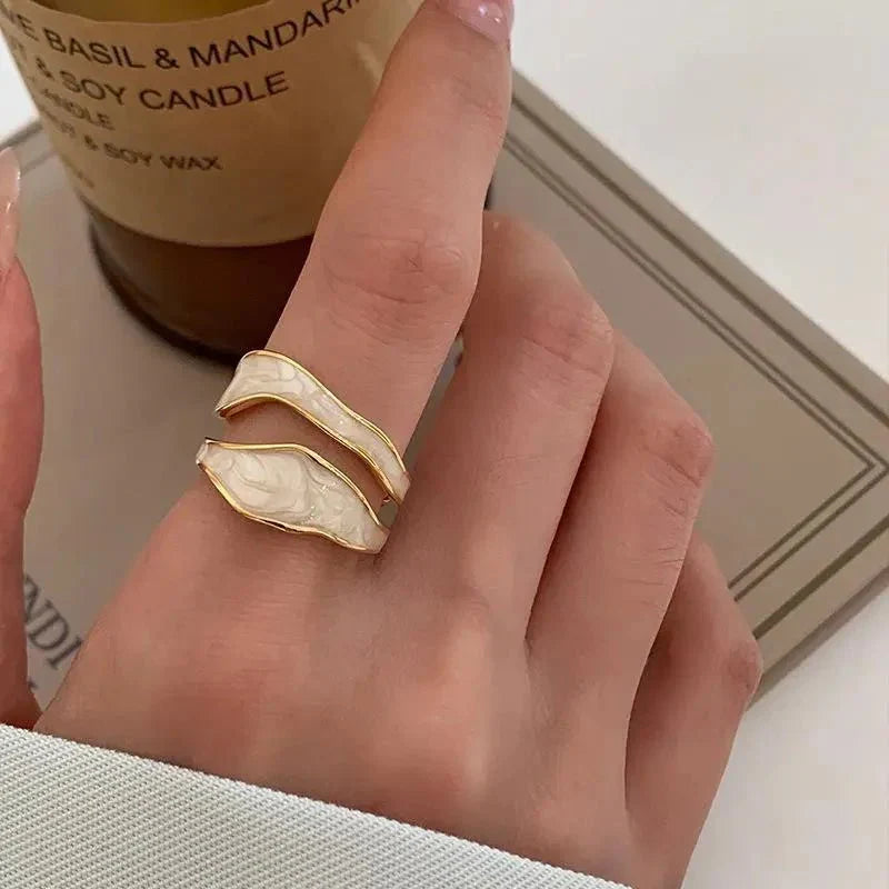Elegant Adjustable 14K Gold Band Ring - Fesara