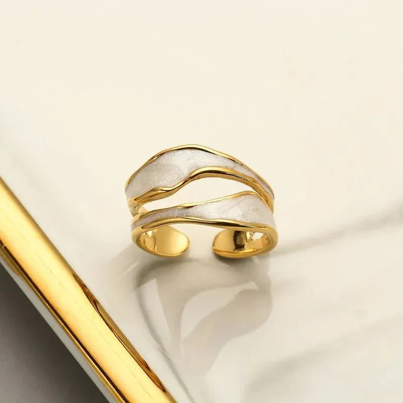 Elegant Adjustable 14K Gold Band Ring