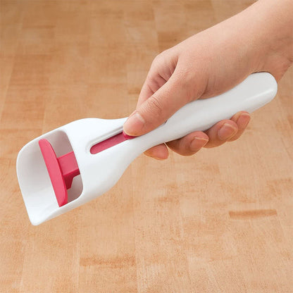 Easy Release Cake Serving Spoon