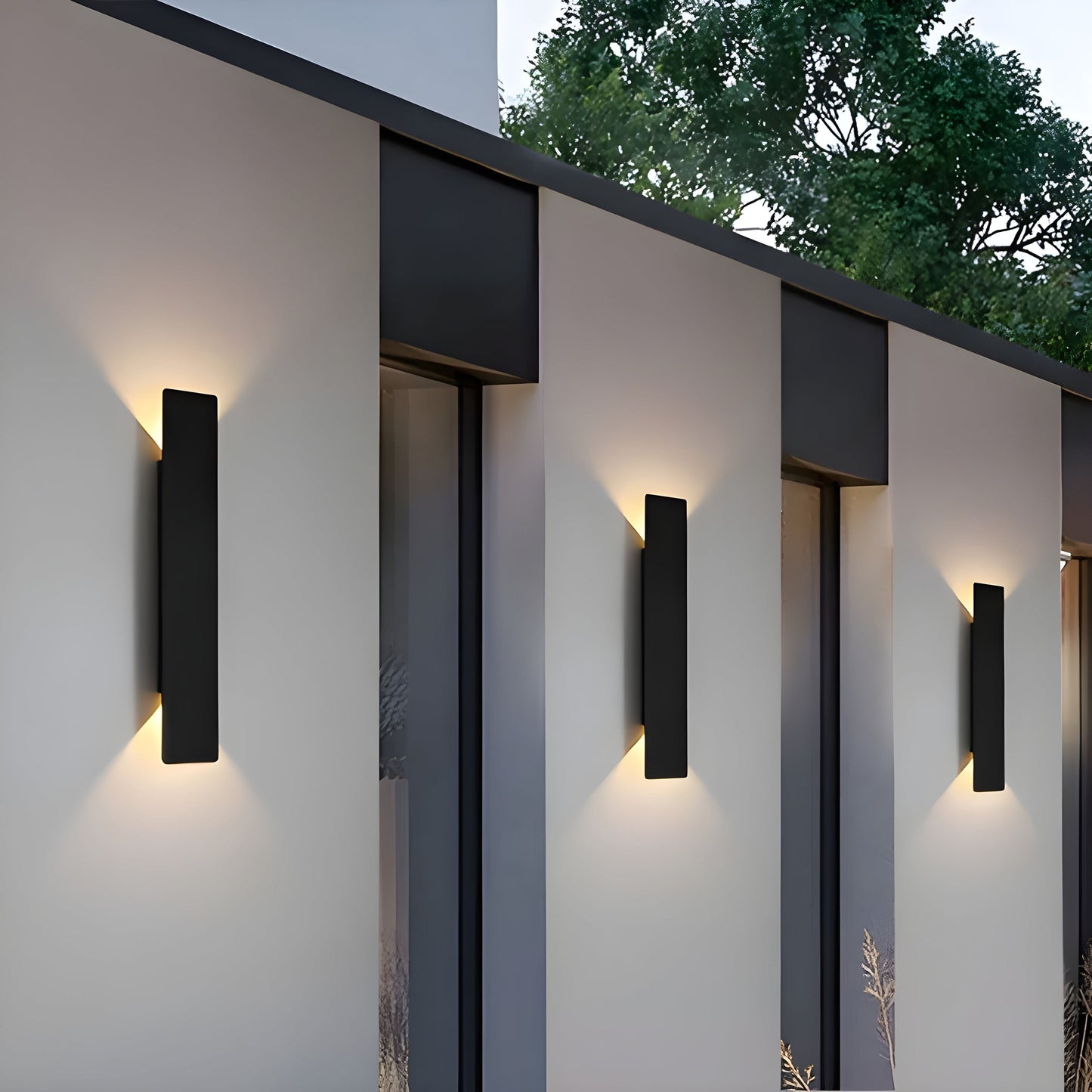 Stylish Outdoor LED Wall Light - Aluminum