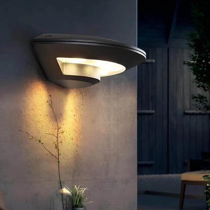 Durable Waterproof Outdoor Wall Light - Fesara