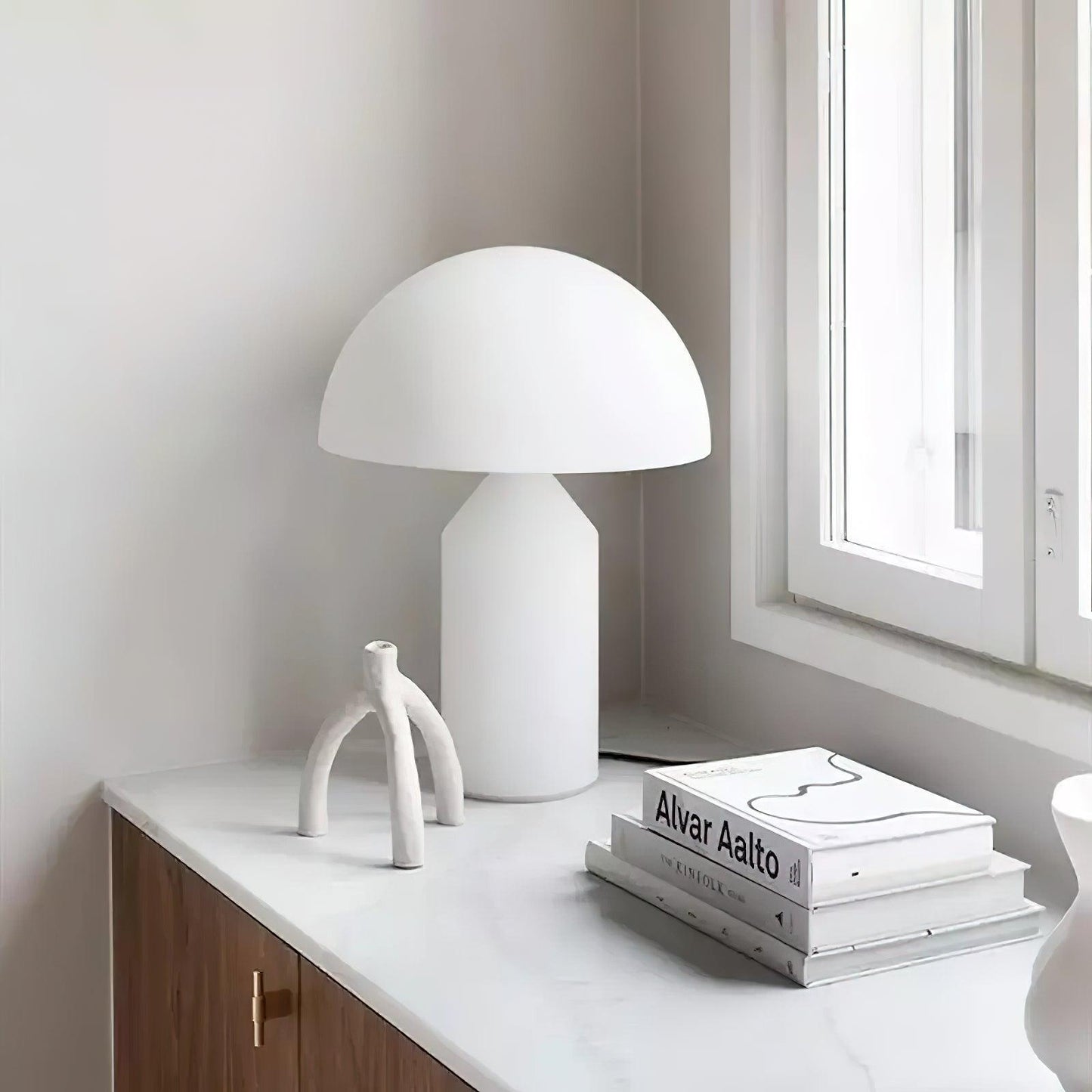 Stunning Glass Table Lamp
