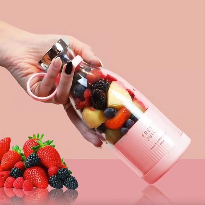 Compact Personal Electric Juice Blender