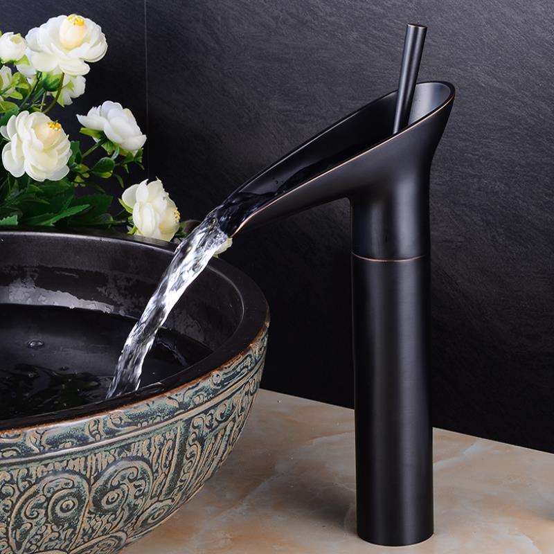 Classic Brass Bathroom Faucet - Traditional Mixer Tap