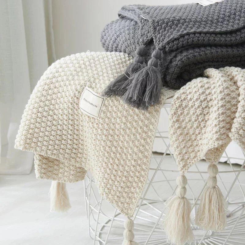 Cozy Wool Throw Blanket with Tassels
