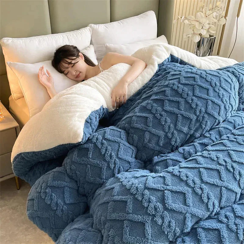 Soft Plush Winter Duvet Cover - Warm Fleece Bedding Set