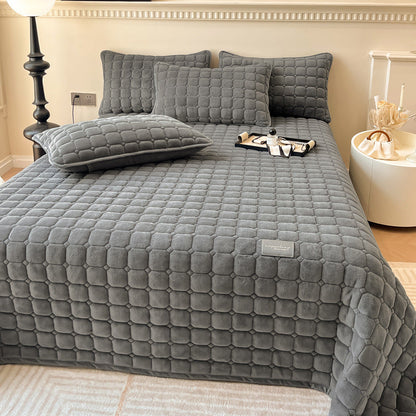 Cozy Plush Throw Blanket with Textured Pattern - Fesara