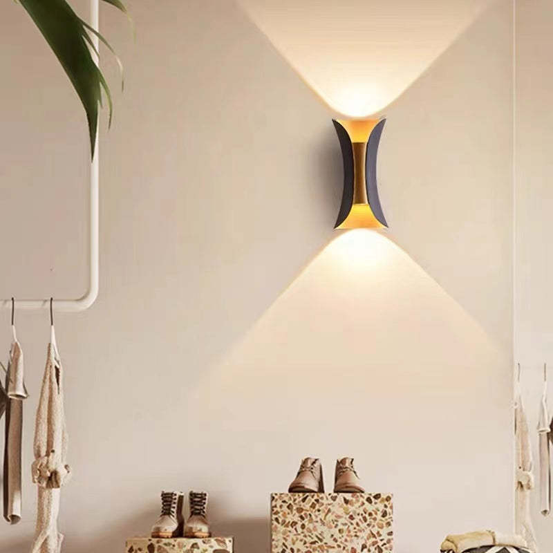 Modern Outdoor Wall Mount LED Lamp