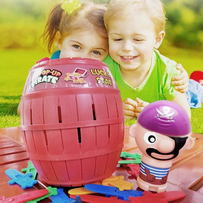 Fun Kids Pirate Playset Bucket Toy