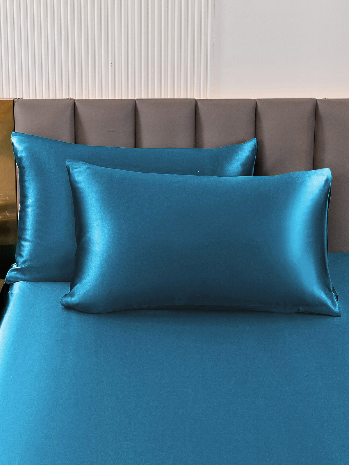 Soft Mulberry Silk Pillow Cases with Concealed Zipper