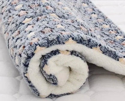 Ultra Soft Cat Blanket – Cozy Flannel Blanket with Cats, Hypoallergenic and Machine Washable, Perfect for All Cats-2