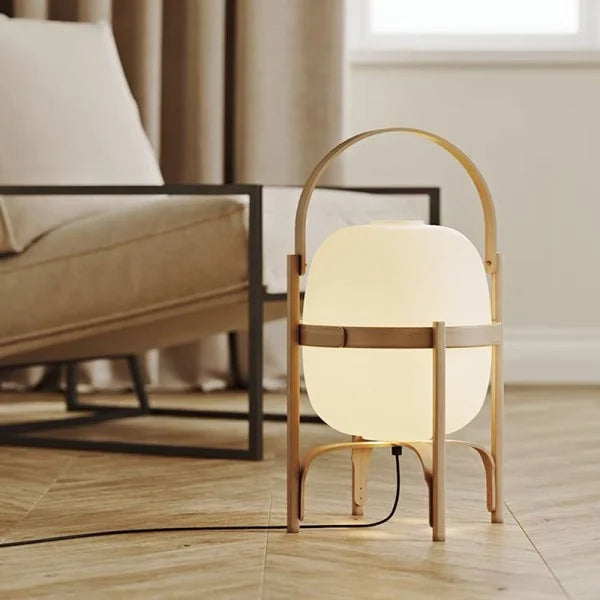 Classic Woven Basket Table Lamp