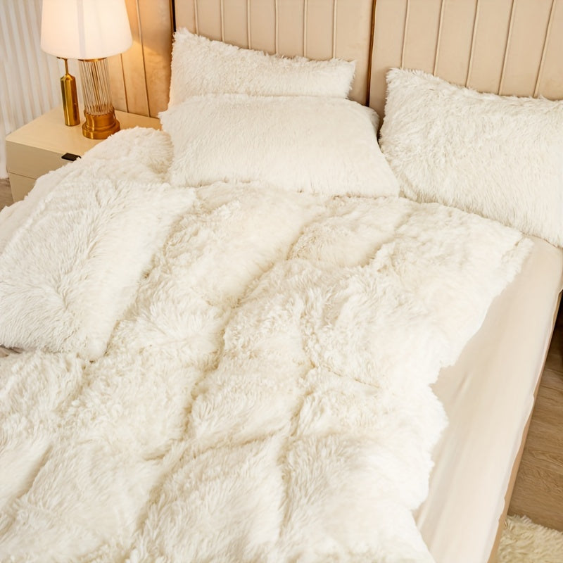 Cozy Fesara Plush Duvet Cover Set with Zipper