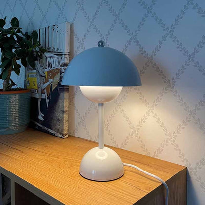 Contemporary Metal Desk LED Lamp - Fesara