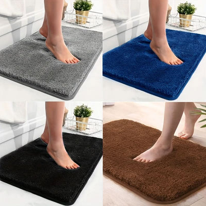 Plush Bathroom Mat with Extra Grip and Absorbency