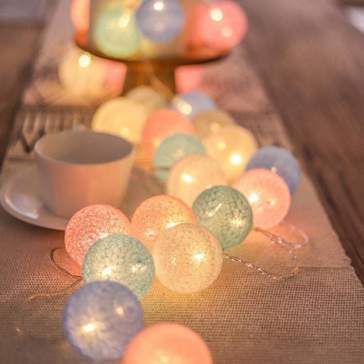 Fun Glow Cotton Ball Sling - LumiBall