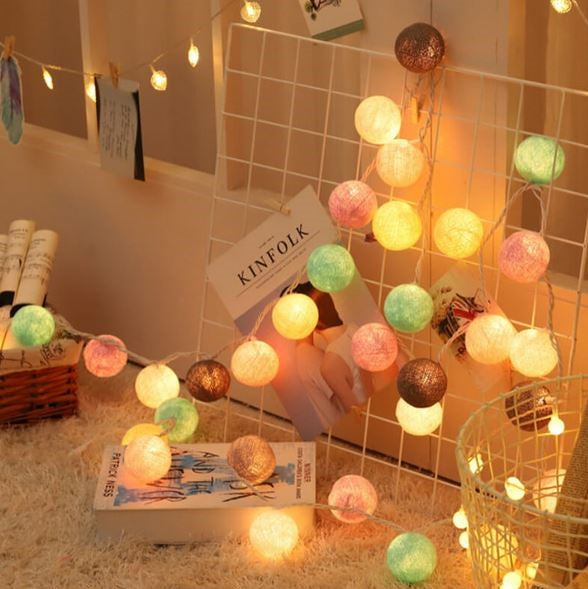 Fun Glow Cotton Ball Sling - LumiBall