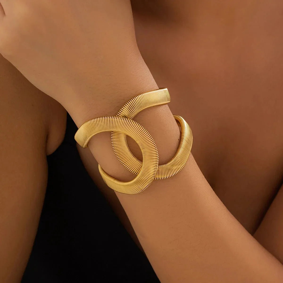 Bold Twist Cuff Bangle Bracelet - Fesara
