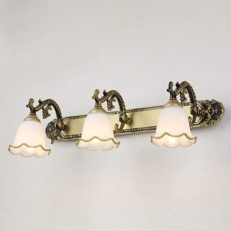 Traditional Vintage Style Wall Light