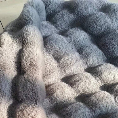 CloudSoft Faux Fur Round Rug - Rug - Wild Eye Vision