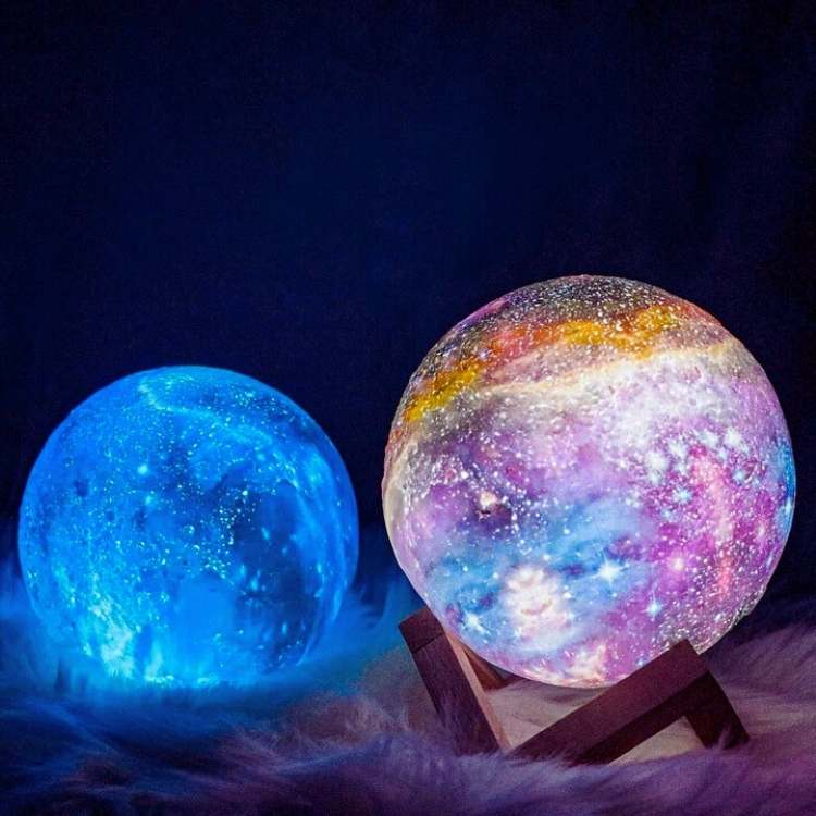 Glowing Night Moon Table Lamp - Fesara