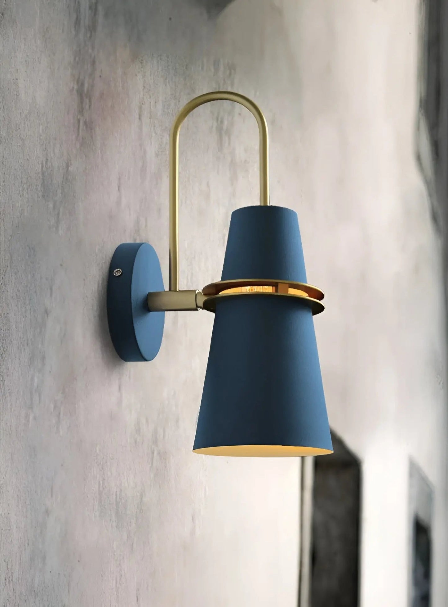Classic Vintage Wall Light
