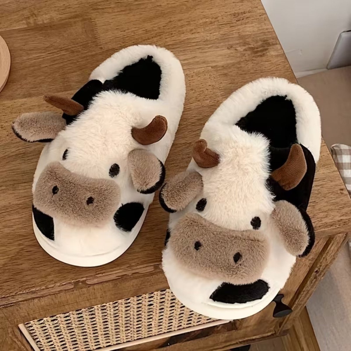 Adorable Farm Animal Soft Slippers for Ladies - Fesara