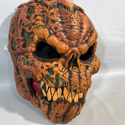 Spooky Animated Halloween Mask