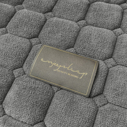 Cozy Plush Throw Blanket with Textured Pattern