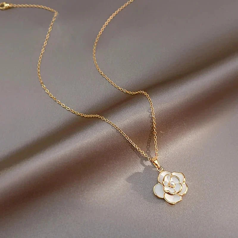 Delicate White Flower Necklace Earrings Ring Set - Fesara