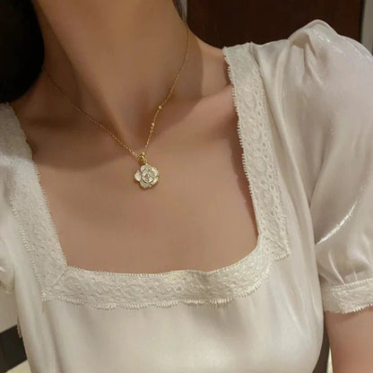 Delicate White Flower Necklace Earrings Ring Set