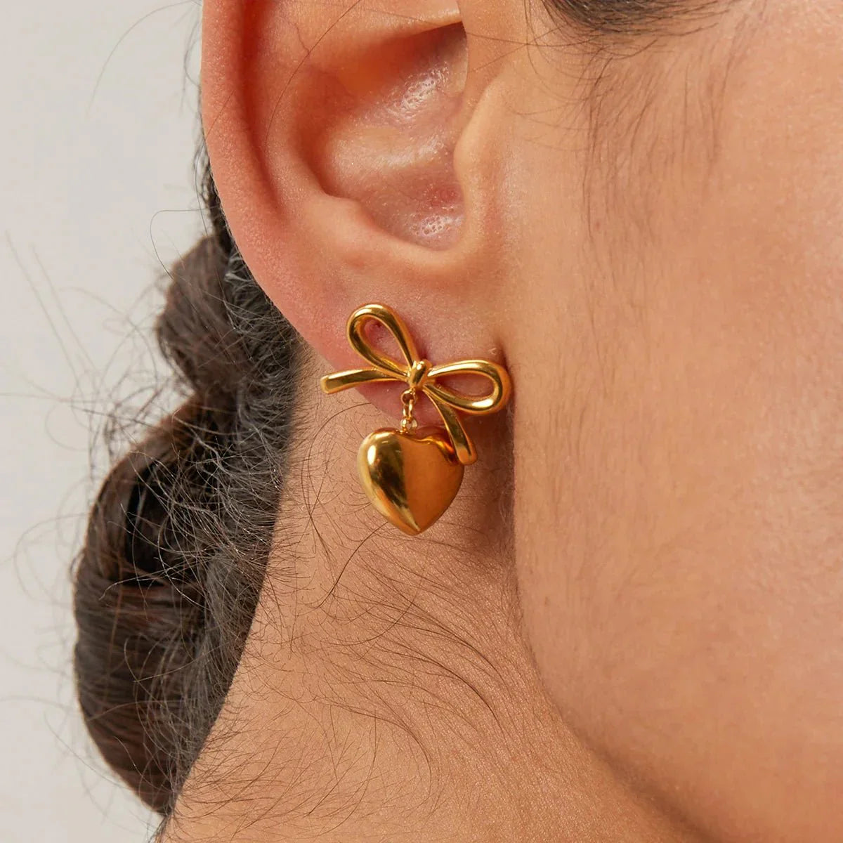 Chic Bow Heart Drop Earrings - Fesara
