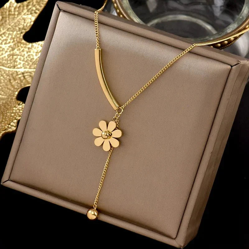 Delicate Flower Drop Chain Necklace