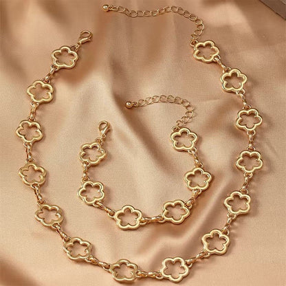 Delicate Floral Choker Necklace Set