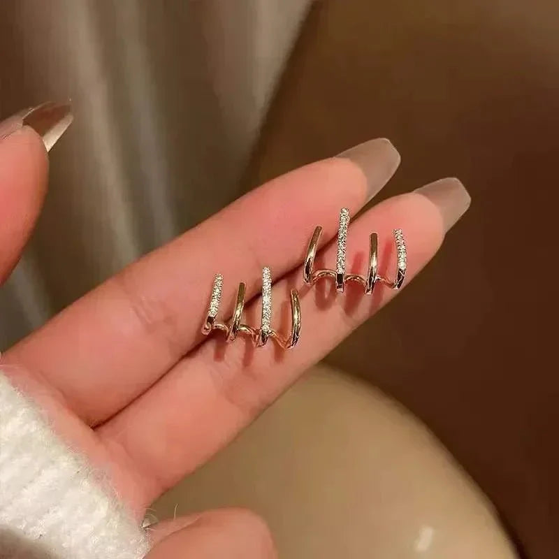 Sparkly Dainty Claw Hug Earrings