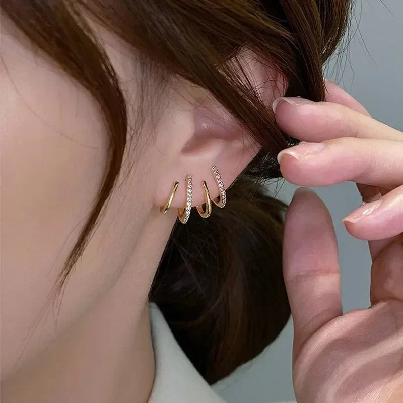Sparkly Dainty Claw Hug Earrings