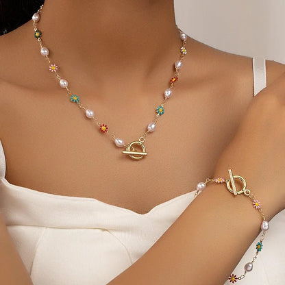Delicate Flower Pearl Jewelry Set - Fesara
