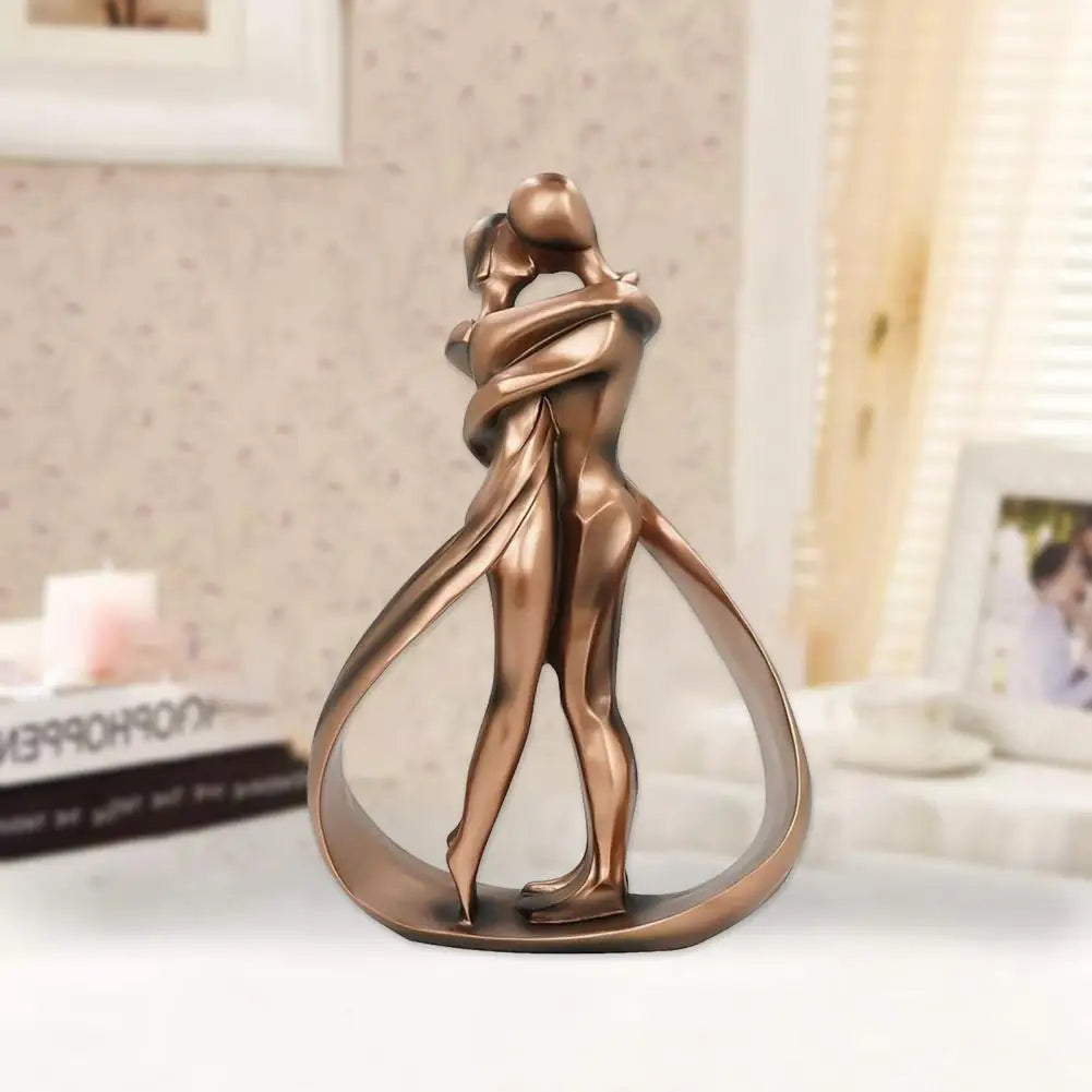 Romantic Couple Figurine Sculpture Resin Decor