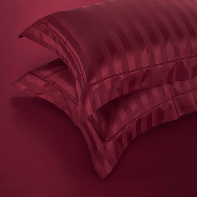 Luxurious Red Cotton Bedding Set