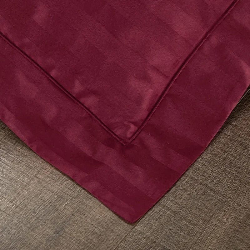 Luxurious Red Cotton Bedding Set