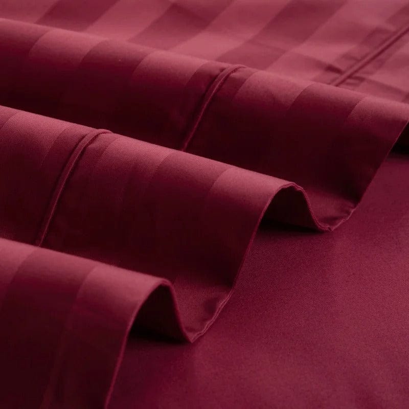 Luxurious Red Cotton Bedding Set