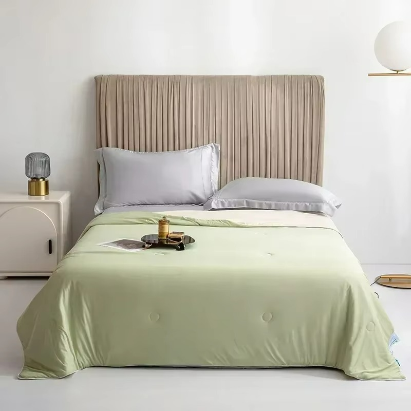 Breathable Chill Summer Blanket with Cold Touch Fabric