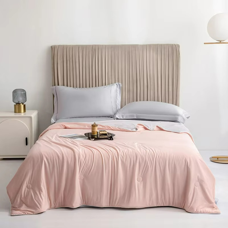 Breathable Chill Summer Blanket with Cold Touch Fabric